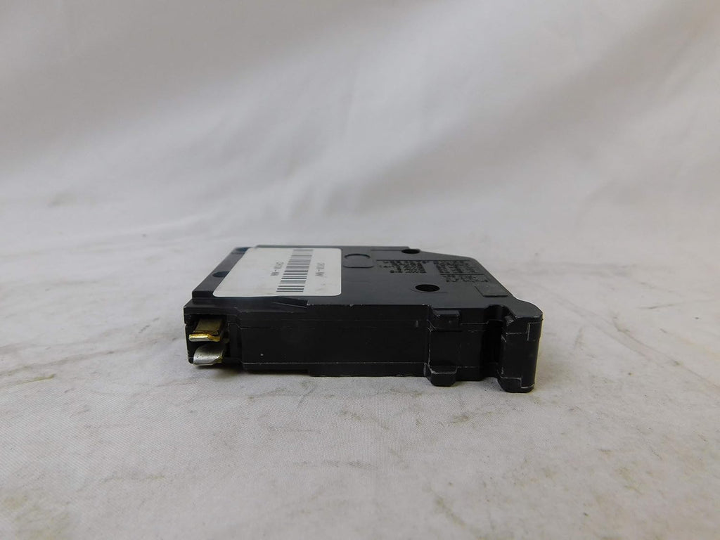 CH130 w/ Flag Indicator (CHF130) Circuit Breaker, 1-Pole 30-Amp