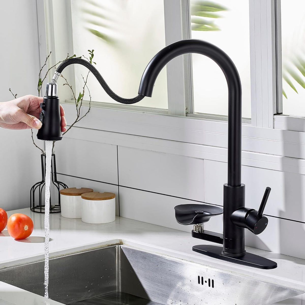 Pull Down Kitchen Faucet with Glass Rinser Single Handle Kitchen Sink Faucet with Pull Out Sprayer, Glass Rinser
