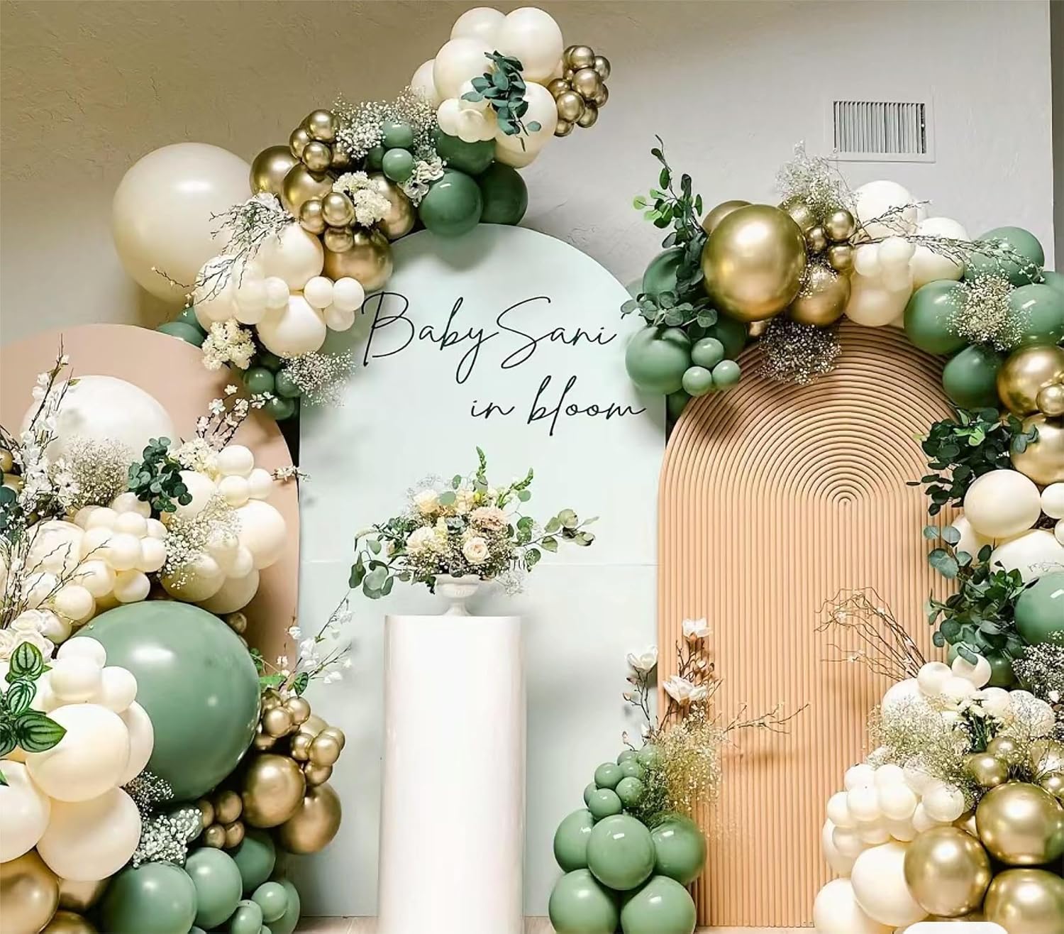 Sage Green White Gold Balloon Garland Arch Kit, 146Pcs Latex Balloons Different Sizes 18 12 10 5 Inch for Birthday