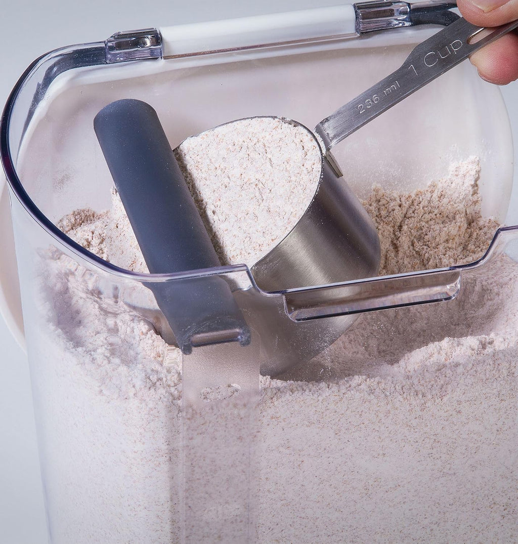 Flour Storage Container with Airtight Lid, 4-Quart Capacity