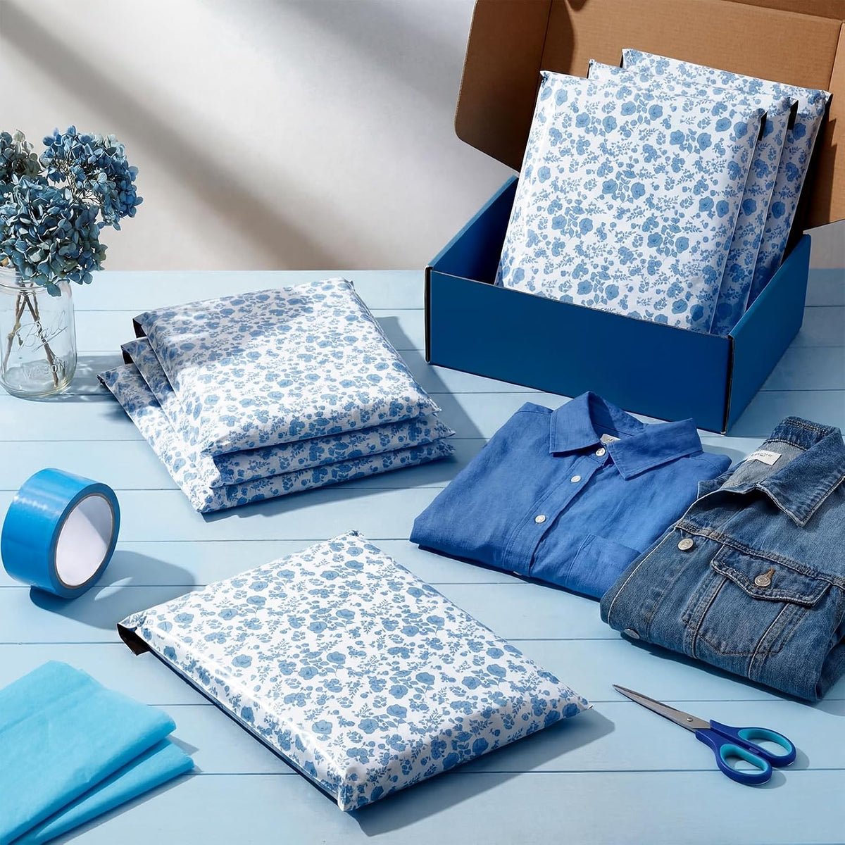200 Pack Coquette Mailers Bags 10x13 in Floral Poly Mailers, Blue