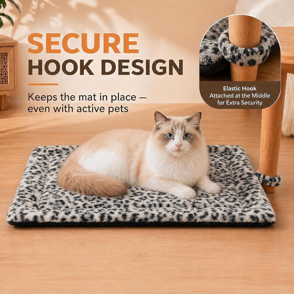 Self Warming Cat Bed, Thick Quiet Non-Electric Mat, 22 x 18 In, Black/White