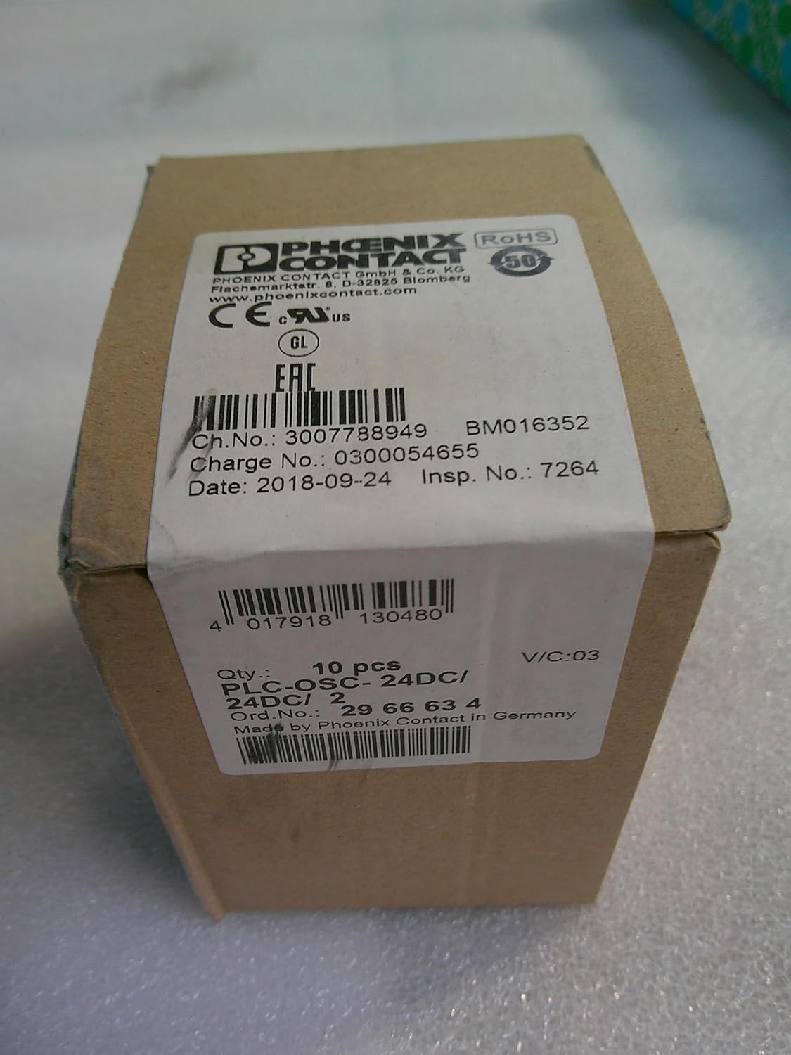 PHOENIX CONTACT PLC-OSC- 24DC/ 24DC/ 2 (2966634), 1 N/O CONTACT, 24 VDC INPUT, 3 AMP, BASIC TERMINAL BLOCK, DIN RAIL MOUNT, PLC INTERFACE, PLUG-IN RELAY, SOLID-STATE RELAY MODULE, UNIT IS COMPRISED OF