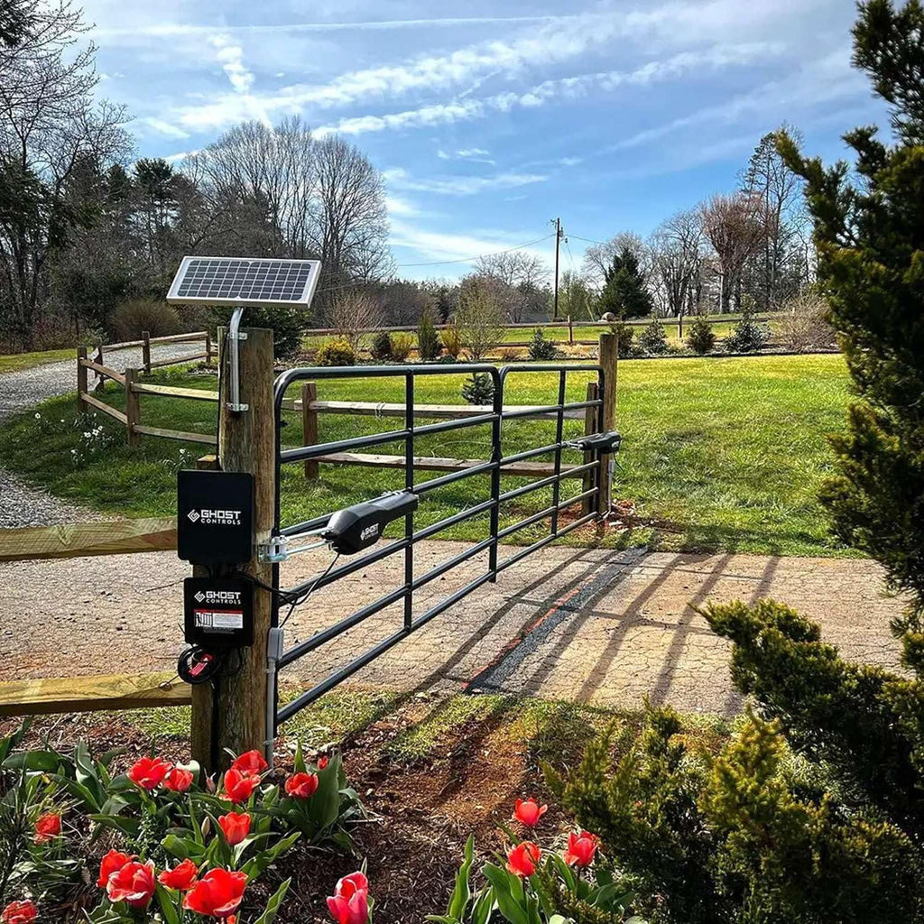 Solar Heavy-Duty Automatic Gate Opener Kit for Driveway Swing Gates with Long-Range Solar Gate Opener Remote - Model