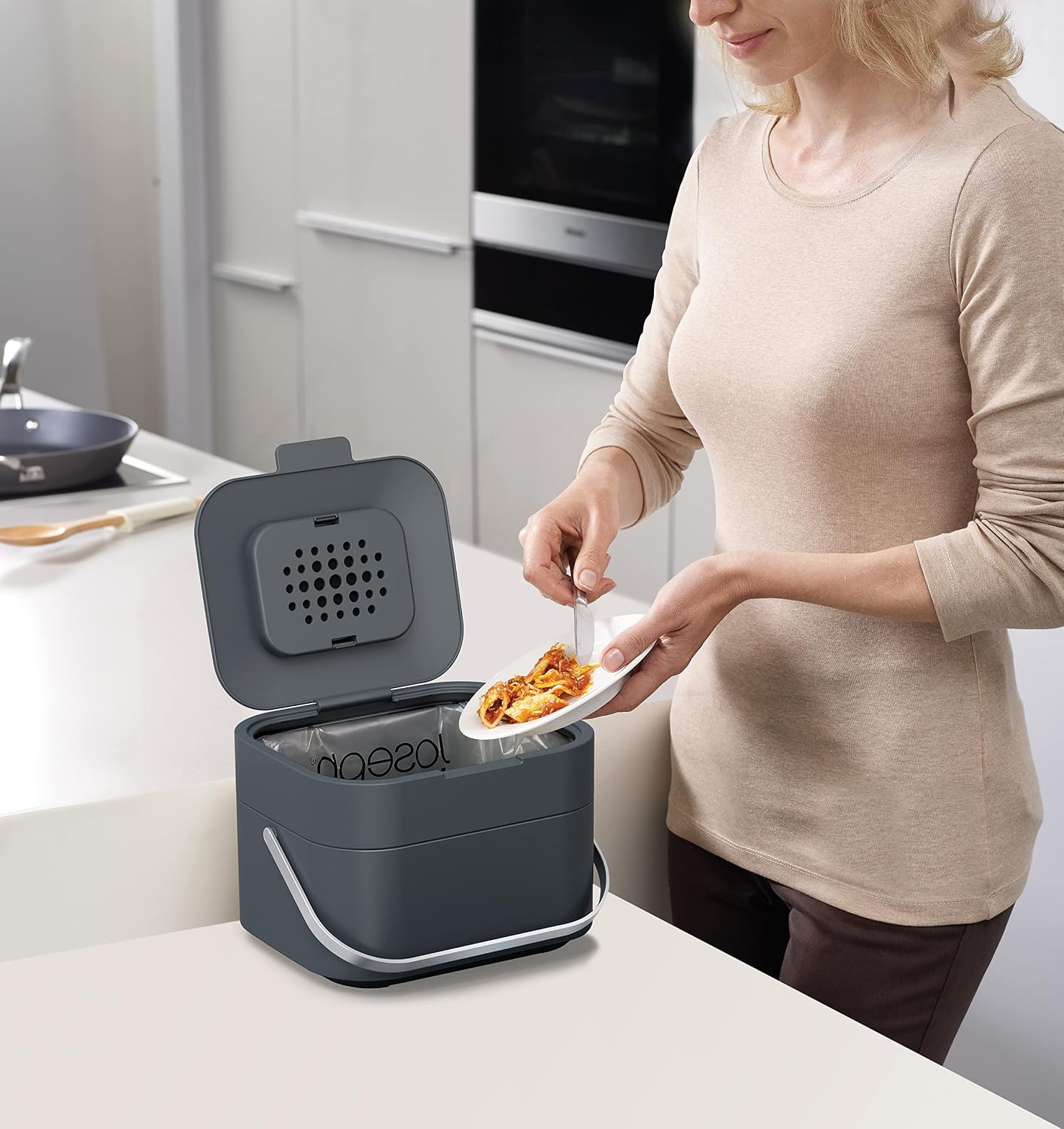 Intelligent Waste Compost Bin Food Waste Caddy with Odor Filter and Ventilation, 1 Gallon / 4 liters, Graphite