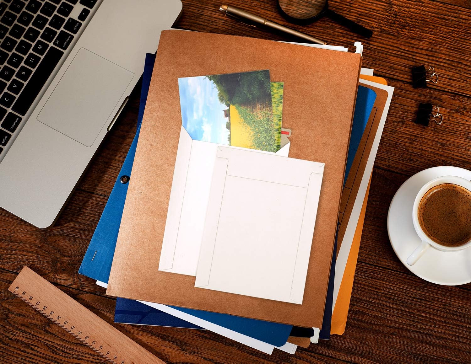 6x8 Self Seal Photo Document Mailers 25 Pack Stay Flat White Cardboard Envelopes, 6.25 x 8.25 Inches