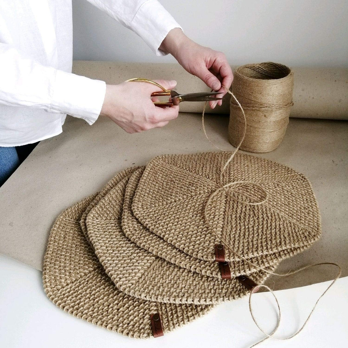 Premium Natural Jute Twine 1500 Feet 2mm - Smell Free 3 Strand, DIY Projects, Crafts, Decoration, Hobby, PET