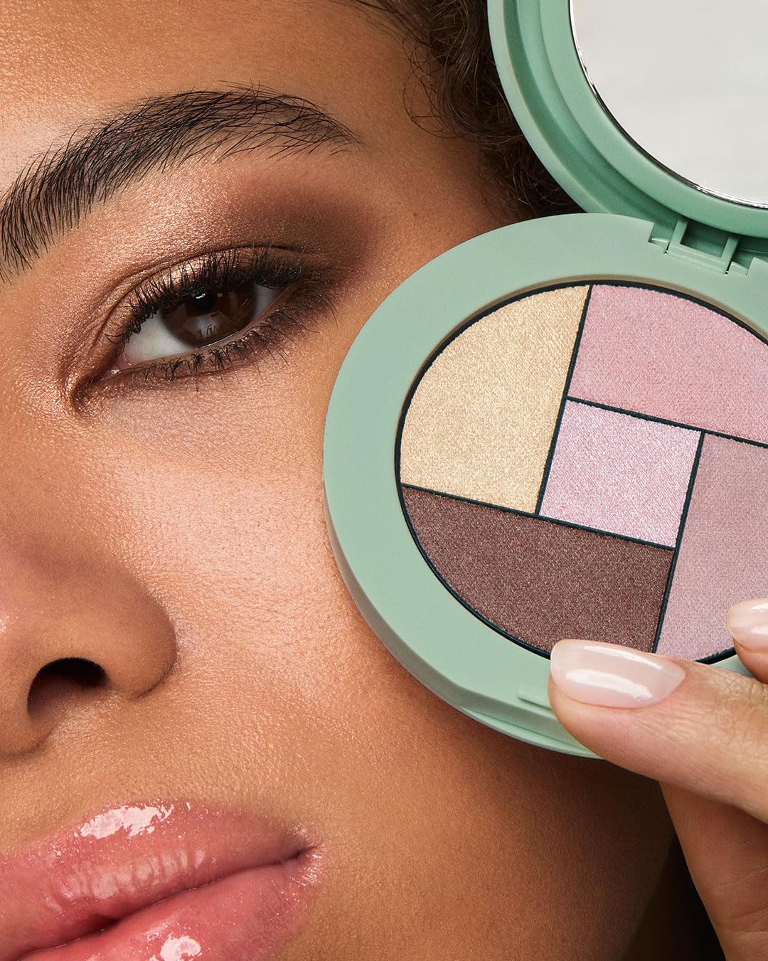 Kind by KIKO Soft Touch Eyeshadow Palette 01, Eye Palette