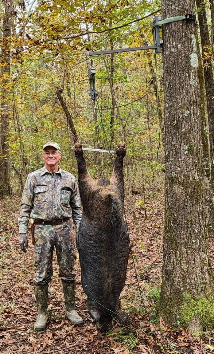 Bullseye Outdoors Sliding Gambrel