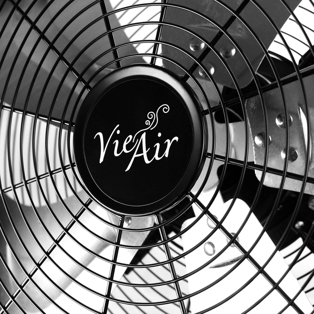 Vie Air 20" Industrial Heavy Duty Powerful and Quiet Metal High Velocity 360 Degree Tilting Pedistal Drum Fan