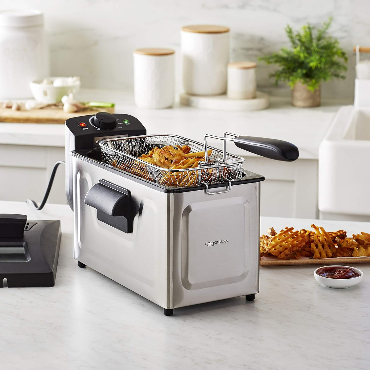 3.2-Qt (3.0L) Electric Deep Fryer with Adjustable Temperature Control, Easy Draining Basket, Viewing Window