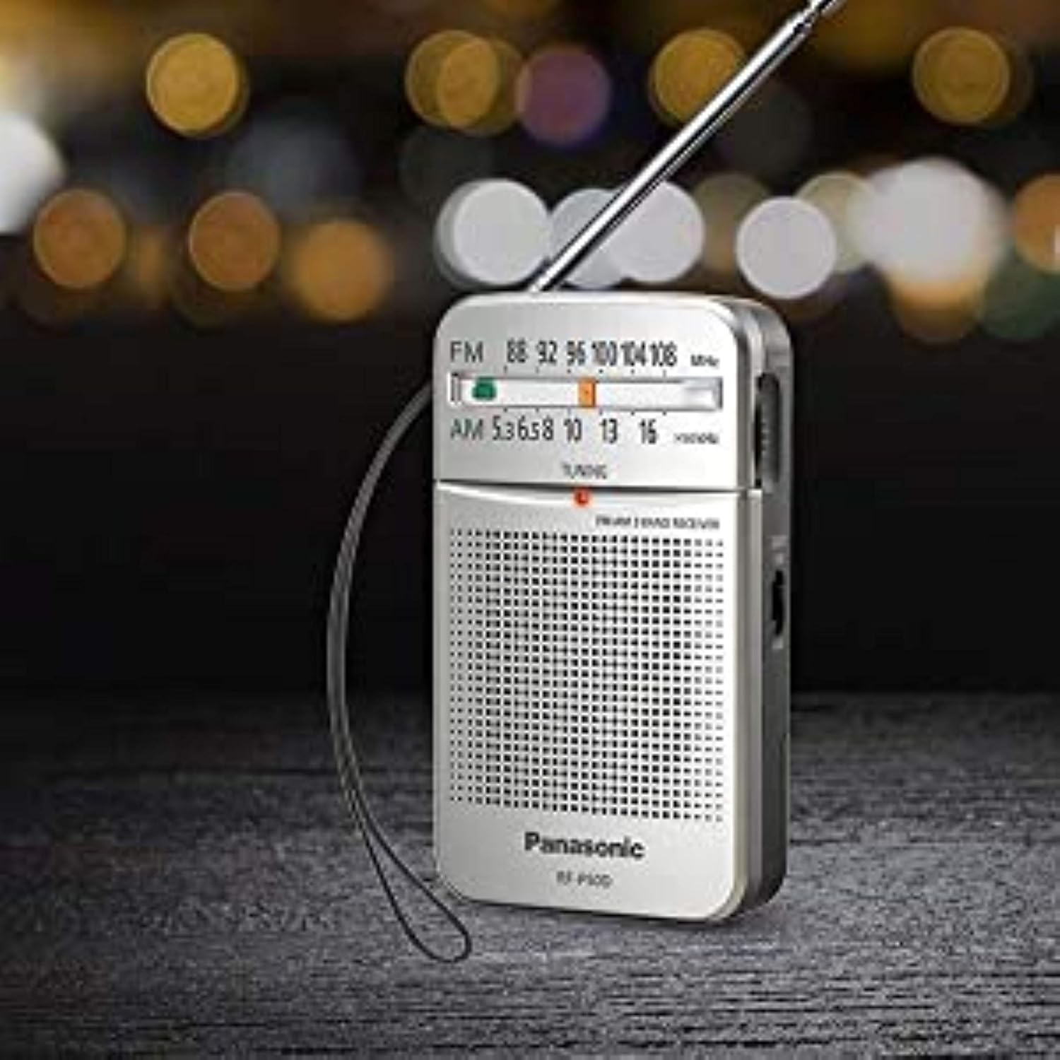 RF-P50d Pocket AM/FM Radio Silver RF-P50D
