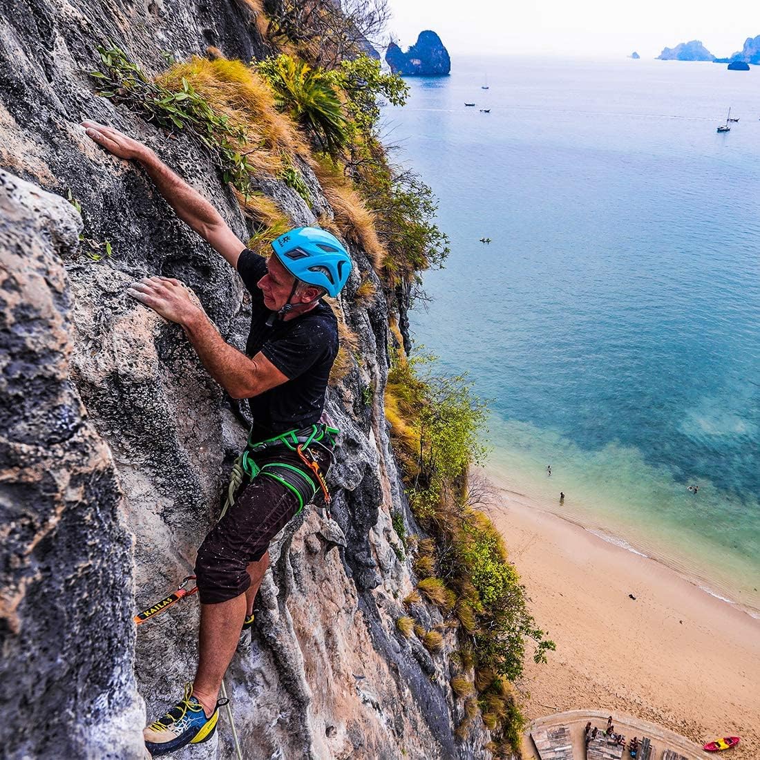 Rock Climbing Helmet Men Mountaineering Helmet Arborist Helmet Hiking Caving Search and Rescue Tree Climbing Helmet