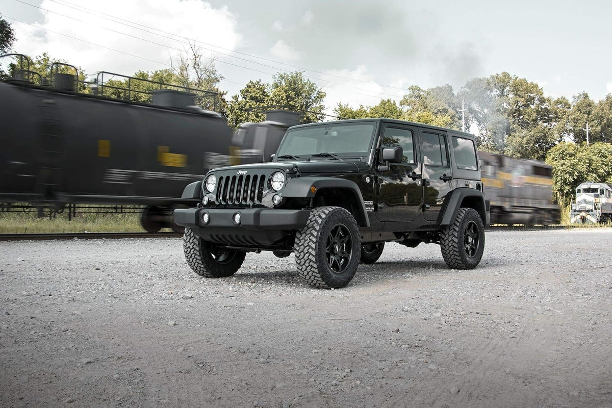 Rough Country 2.5" Lift Kit for 2007-2018 Jeep Wrangler JK Unlimited - 67930