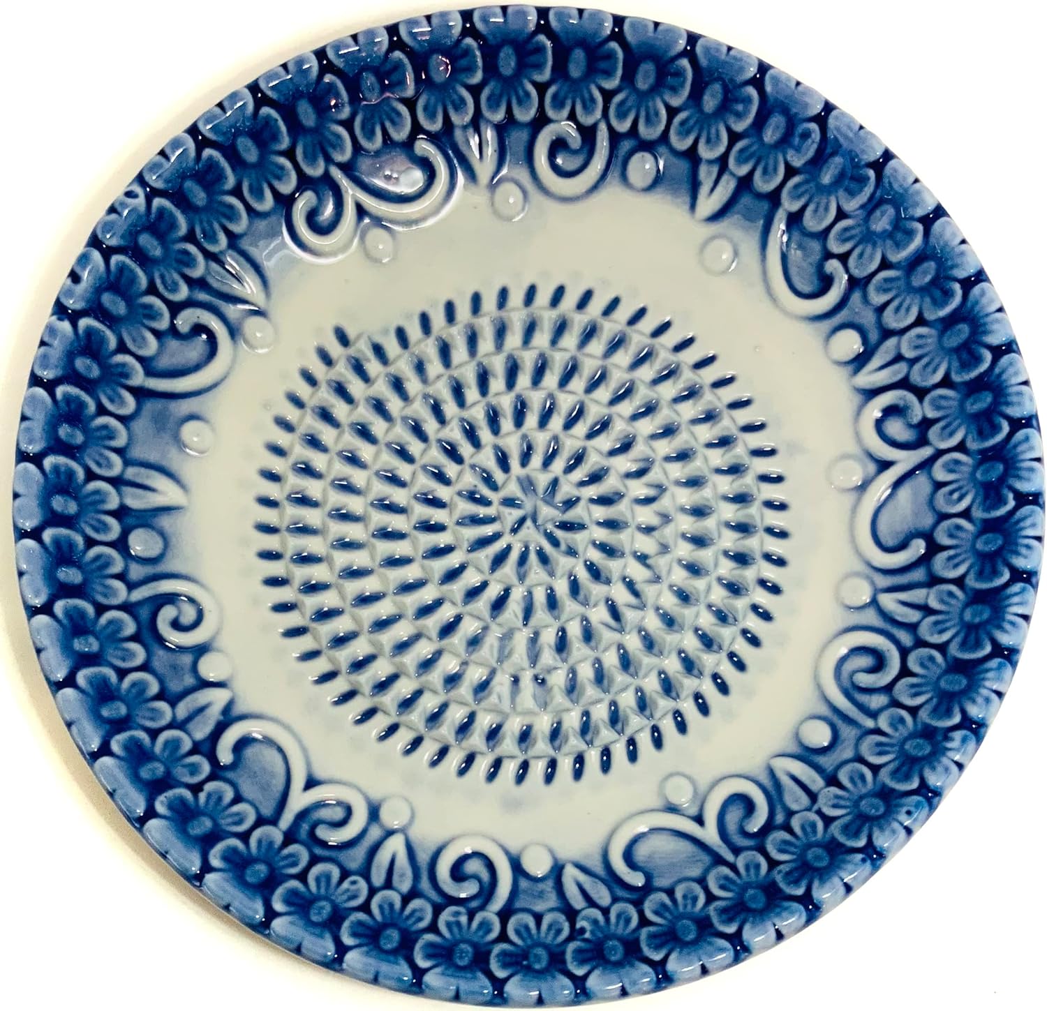 All-in-one Premium Ceramic Garlic Grater Plate 4-Piece Set - Blue Embossed Design and Style - For Garlic, Ginger