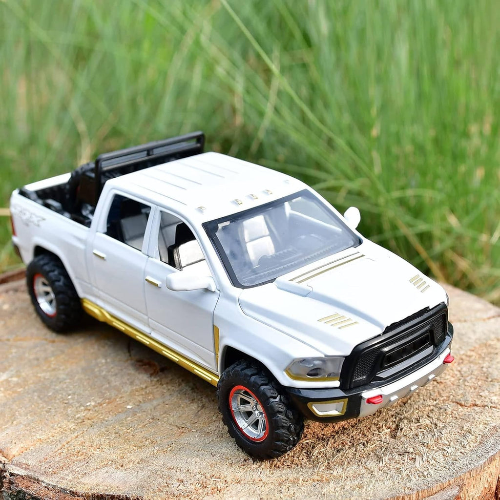 Pickup Truck Toys for Boy Age 4-7 Diecast Metal Model Trucks Open Door Pull Back Toy Cars with Lights and Sound for