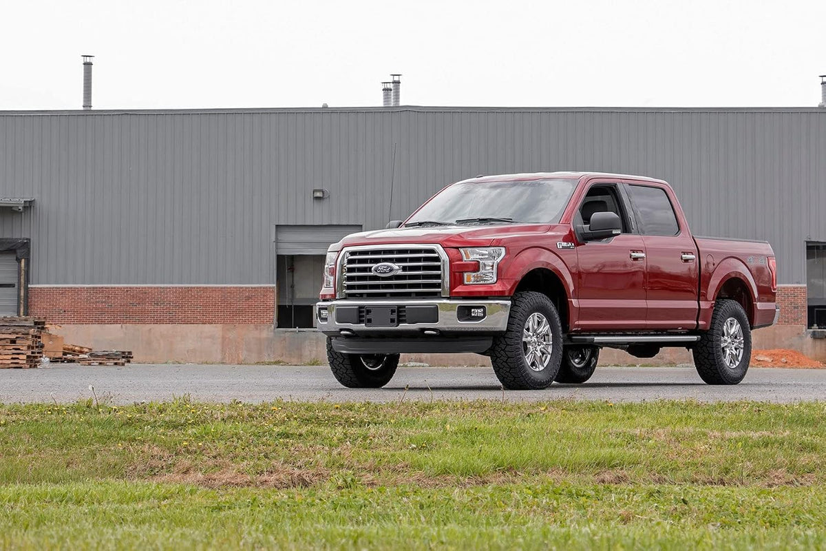Rough Country 2" Leveling Lift Kit w/N3 Shocks for 2009-2020 Ford F-150-52230
