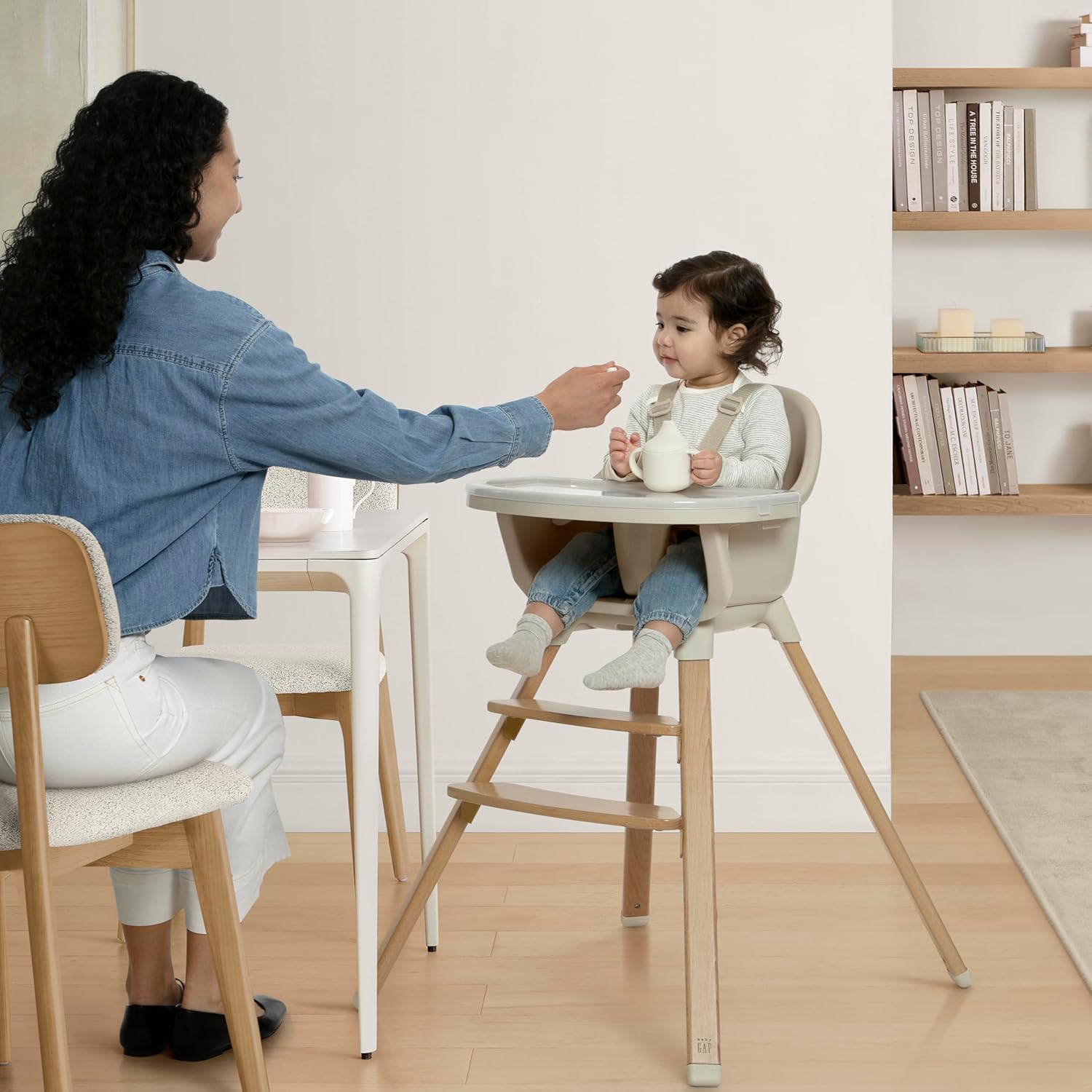 babyGap Otto 3-in-1 High Chair - High Chair Converts to Toddler Dinning Chair and Booster Seat - Dishwasher Safe Meal