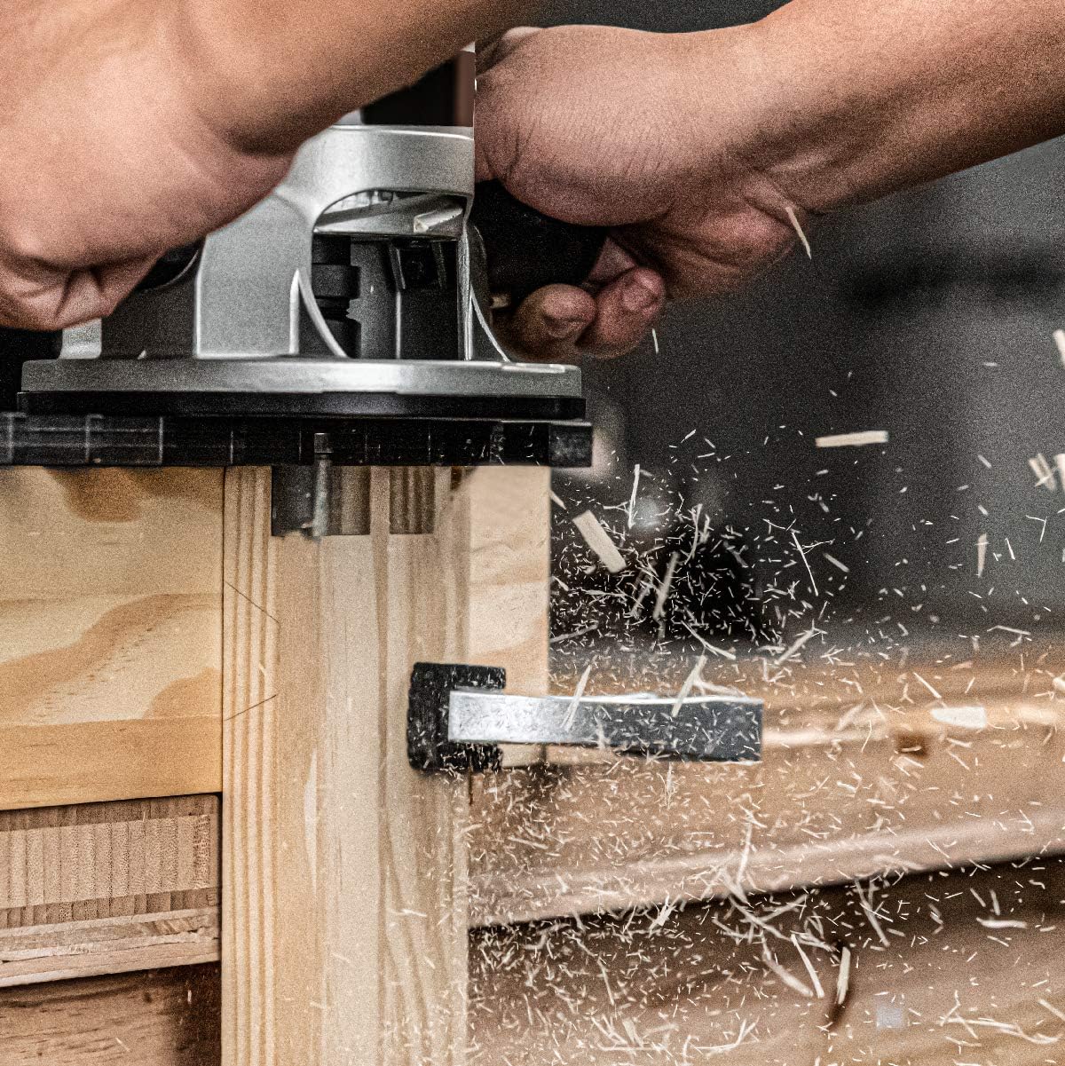 71529 15-Inch Dovetail Jig System w/Template, Straight Edge Router Bit, Dovetail Bit and Mounting Hardware