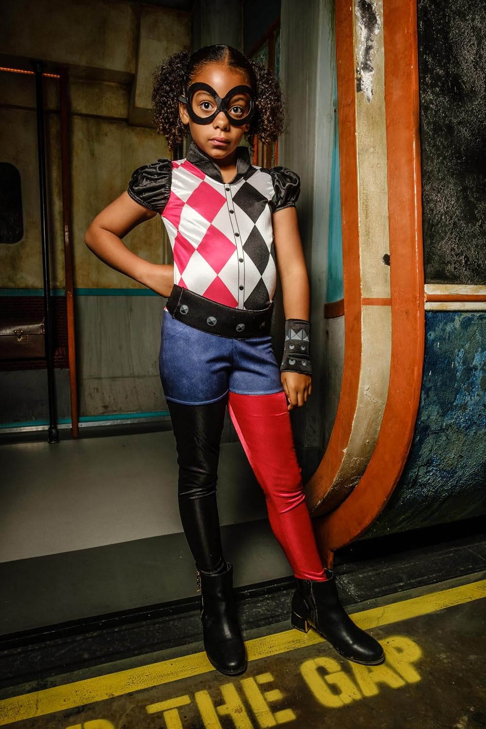 DC Superhero Girls: Harley Quinn Costume for Kids, Girl's Medium