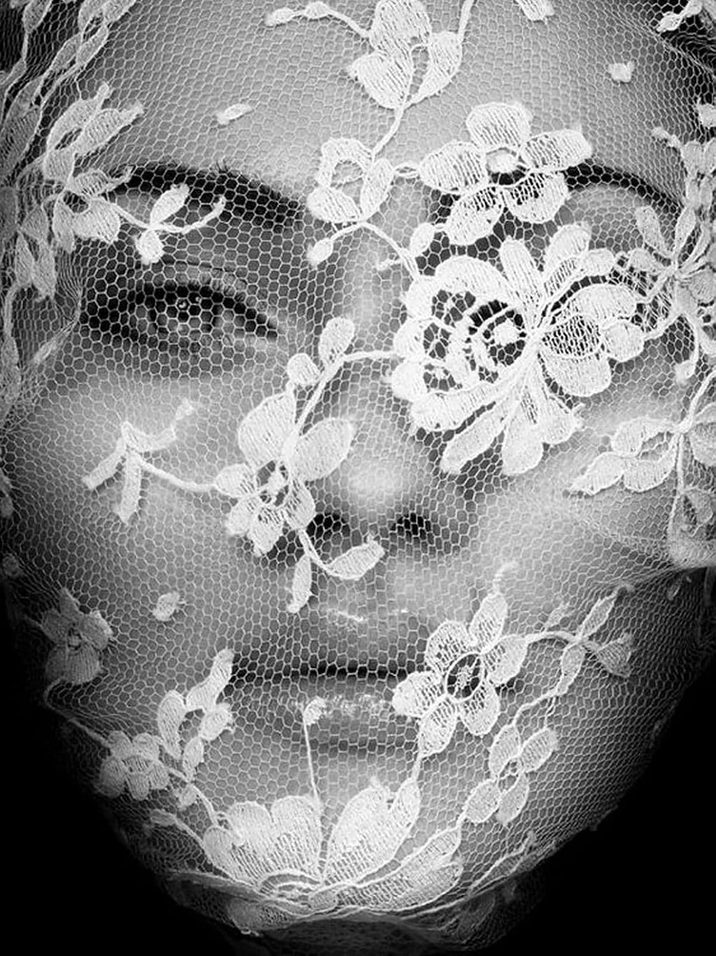 Lace Full Face Mask, Gothic Costume Accessory for Halloween, Black/White