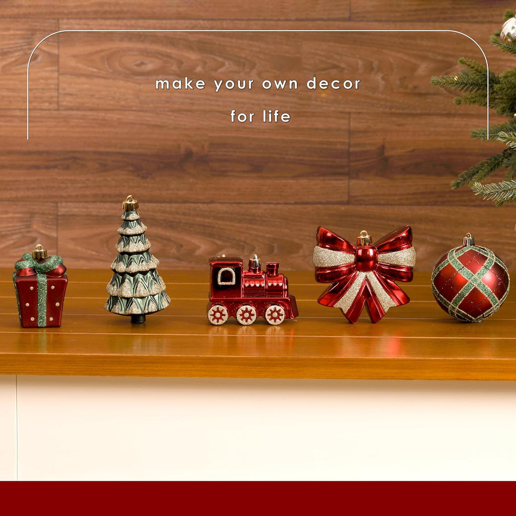 82pcs Classic Christmas Balls Ornaments Set, Red, Green and Gold | Delightful Gift Set, Shatterproof Plastic