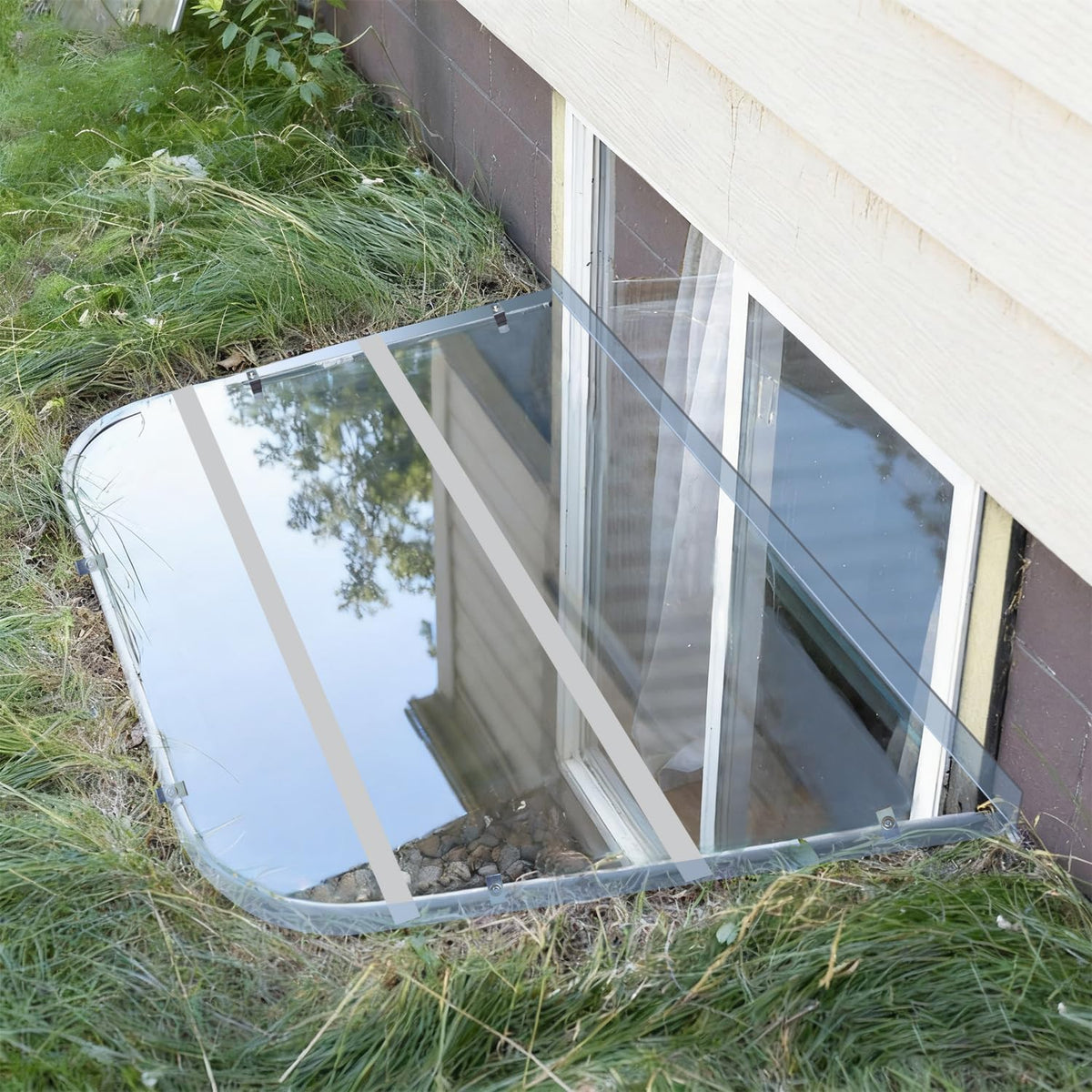 54" x 38" Crystal Clear Window Well Cover Outside - Waterproof, Heavy-Duty Polycarbonate, Keep Basement Dry