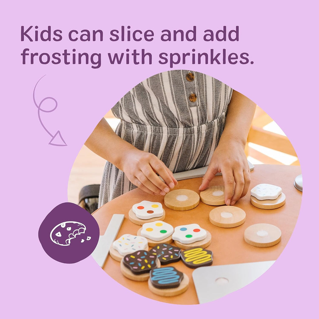 Melissa & Doug Slice & Bake Cookie Set with Wooden Play Food, Colorful Toppings & Play Kitchen Accessories, Preschool
