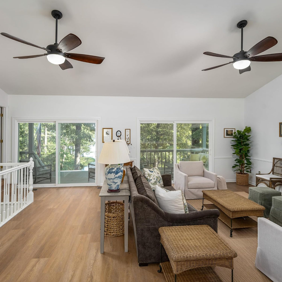 Wide Plank Luxury Vinyl Flooring, Gingermisu Maple 9" x 48", 7mm Thick Vinyl Planks with Click and Lock Installation