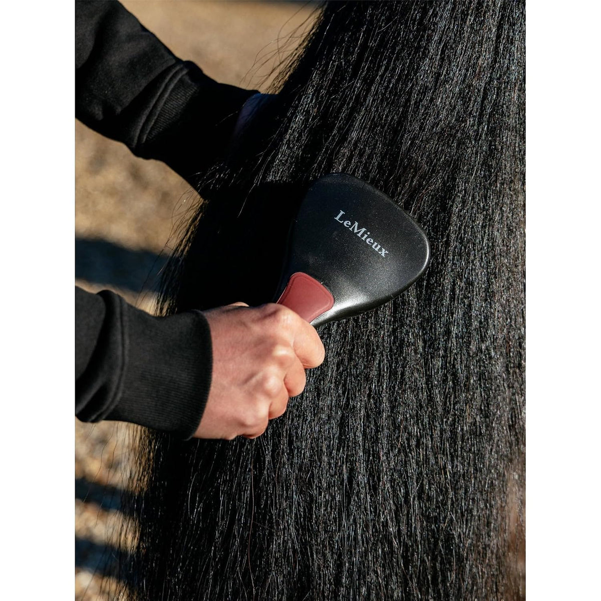 Tail Brush - Horse Mane & Tail Brush - Black