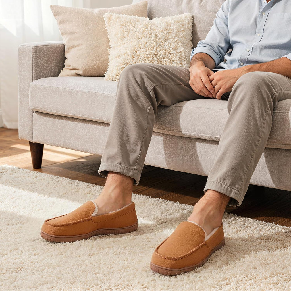Men's Slippers Indoor Outdoor Warm Soft Plush Memory Foam House Slippers for Men Comfortable Bedroom Moccasin Slipper