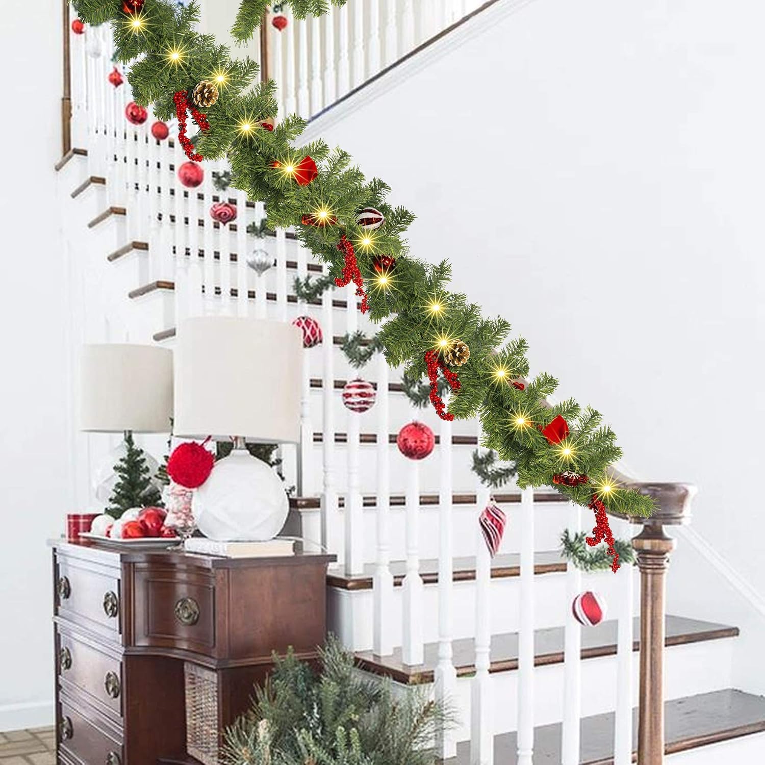 9 FT Artificial Christmas Garland, Pre-Lit 50 LED Battery Operated Lighted Xmas Garland with 8 Modes for Indoor