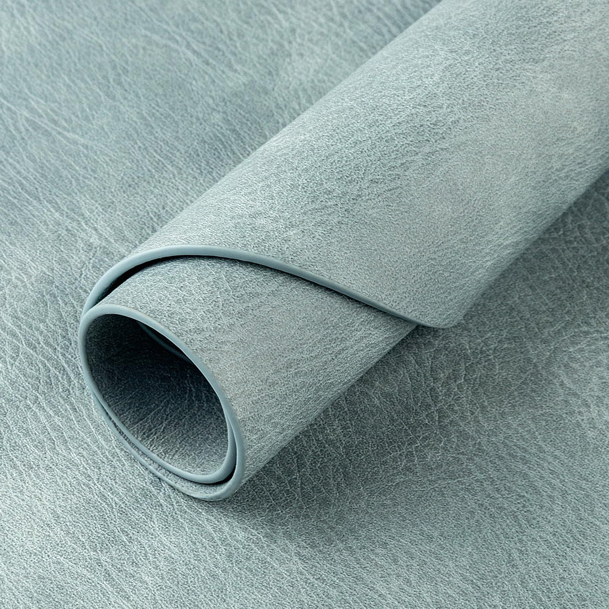 Oval Placemats Set of 12, Wipeable Faux Leather, Light Blue