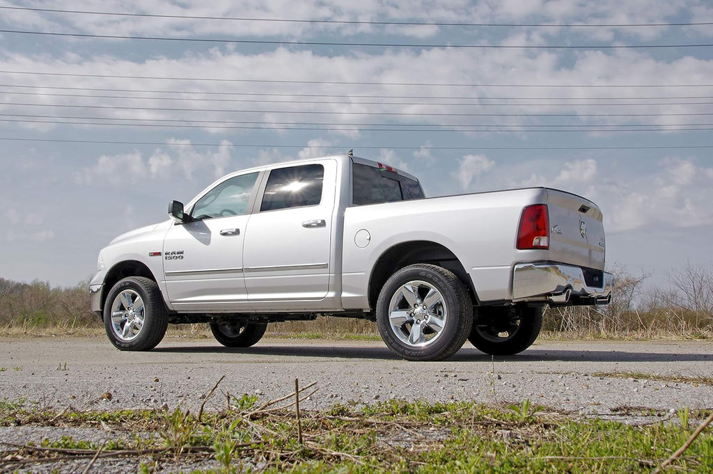Rough Country 1.5-2" Leveling Kit for 2002-2005 Ram 1500 4WD - 3592