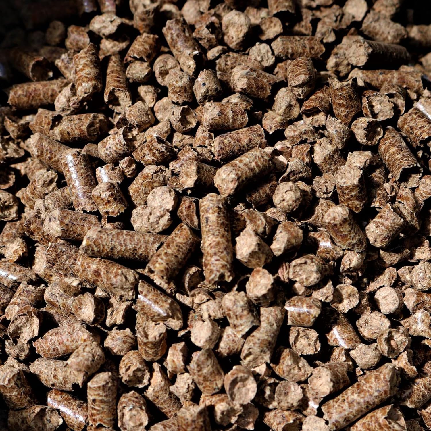All Natural Hardwood Pellets, Alder Wood 20 Pound Bag, Ideal for Pellet Smokers, Smoky Wood Fired Flavor (2 Pack)