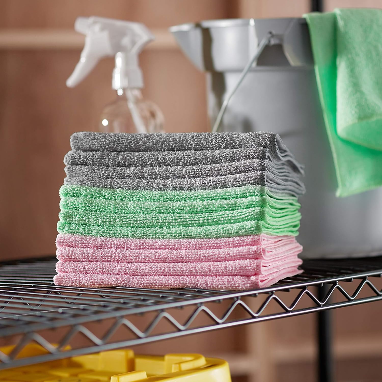 Microfiber Cleaning Cloths, Ultra-Soft and Highly Absorbent, Streak-Free, Lint-Free, Scratch-Free, Washable, for Car