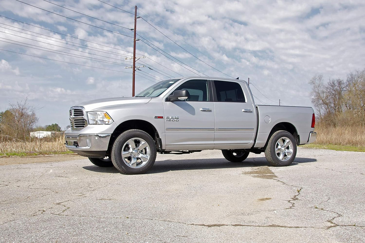 Rough Country 1.5-2" Leveling Kit for 2002-2005 Ram 1500 4WD - 3592