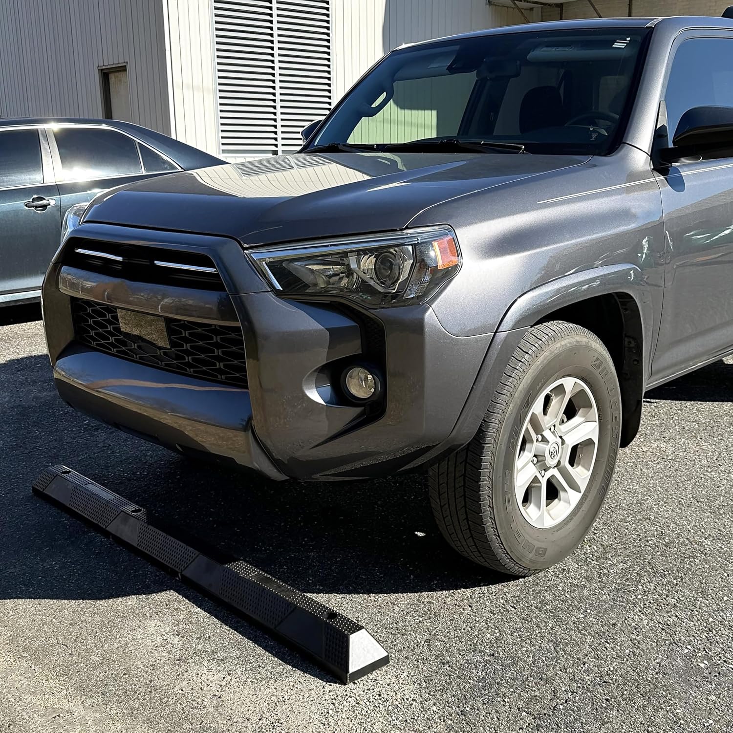 6 ft Parking Stopper - 72 inch Parking Curb - Garage Parking Stopper - Black Parking Curb - Rubber Parking Block
