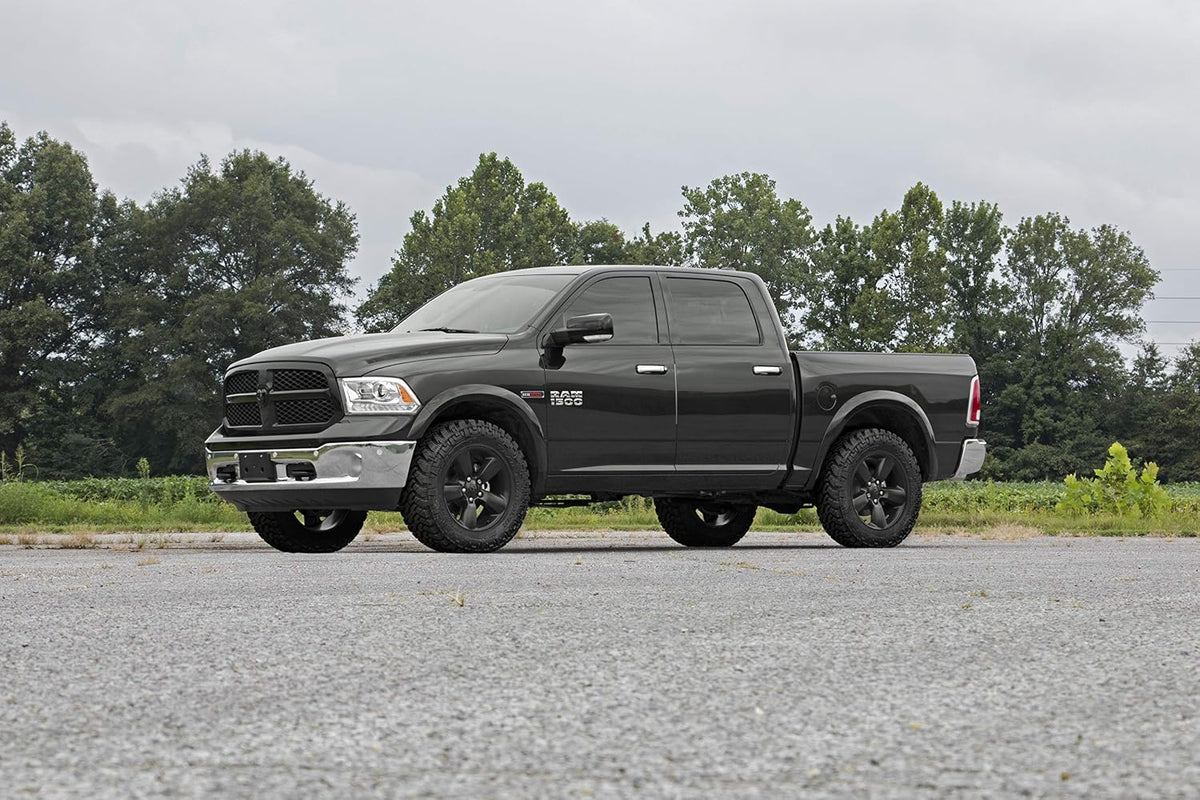 Rough Country 1.5-2" Leveling Kit for 2002-2005 Ram 1500 4WD - 3592