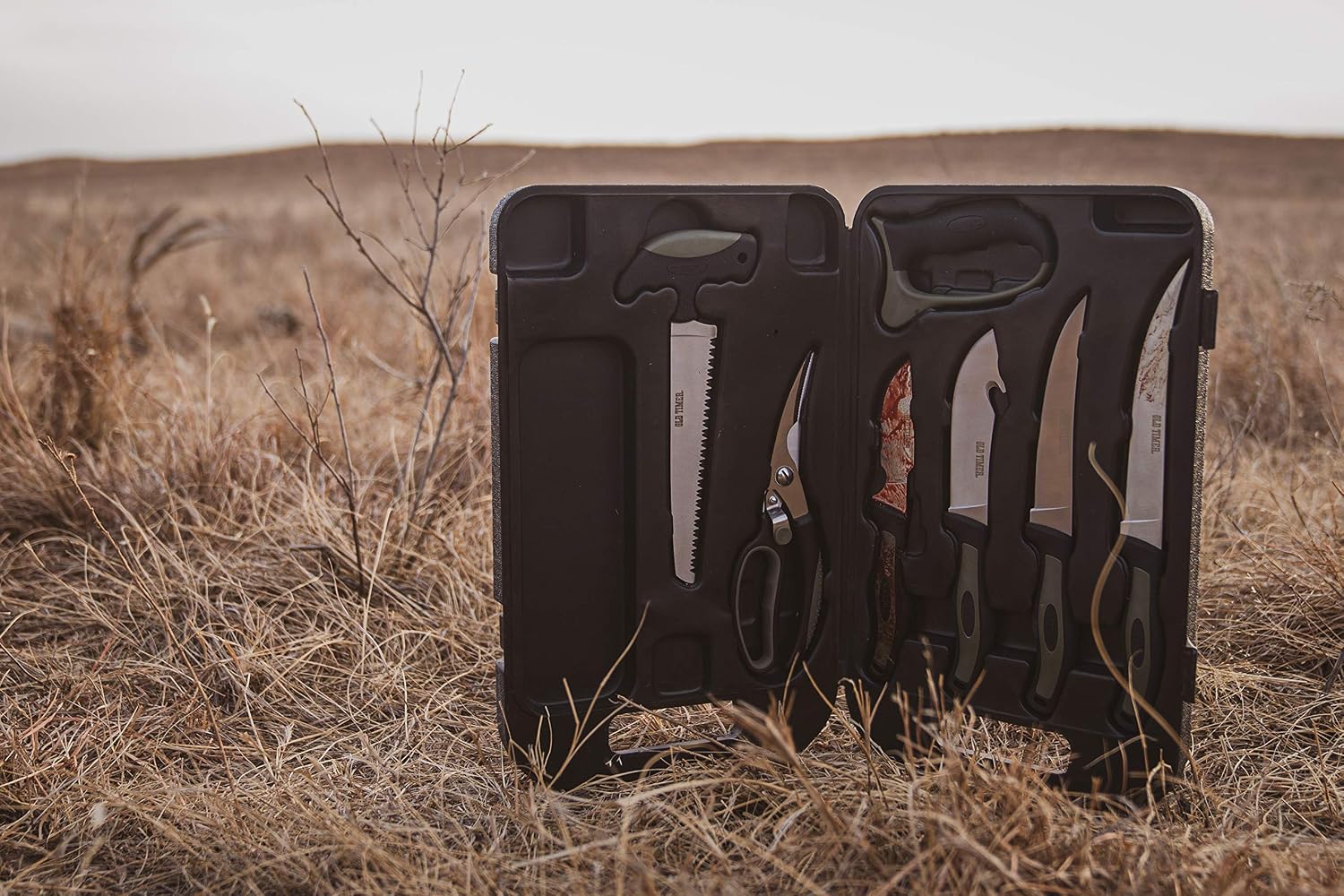 Outdoor Kit and Lightweight Field Dressing Kit with Bone Saw, Game Shears, Knife Sharpener, Knives, Gut Hook, and