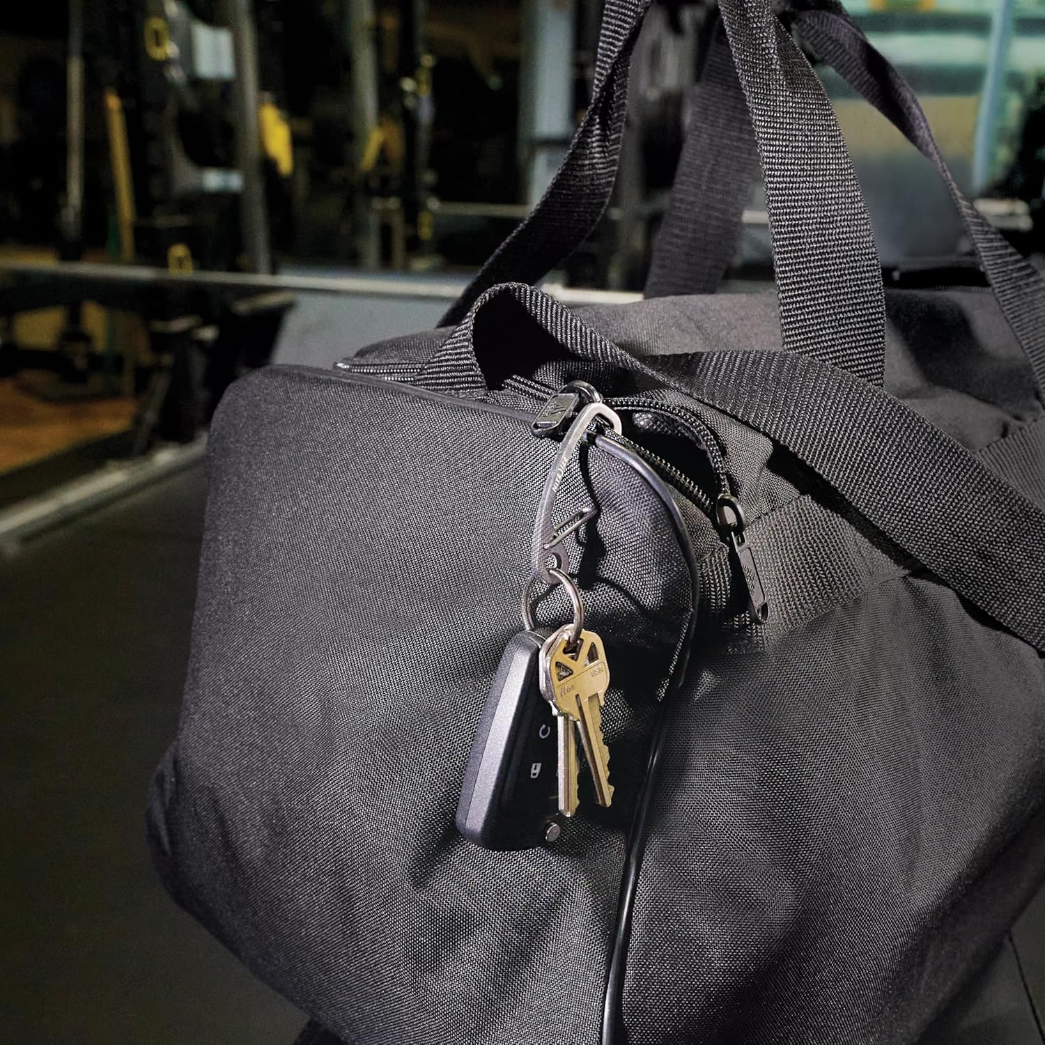 Deep Pocket Key Carabiner, Carabiner Keychain Clips to Pocket