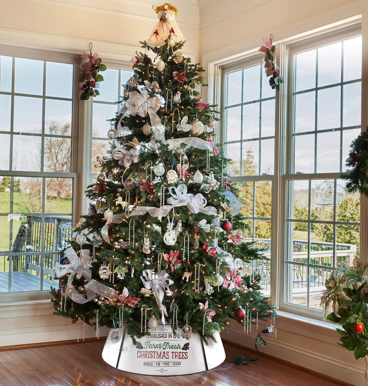 Farmhouse Christmas Tree Collar - Authentic Easy Set Up 30" Tree Ring - Beautiful White Christmas Tree Skirt
