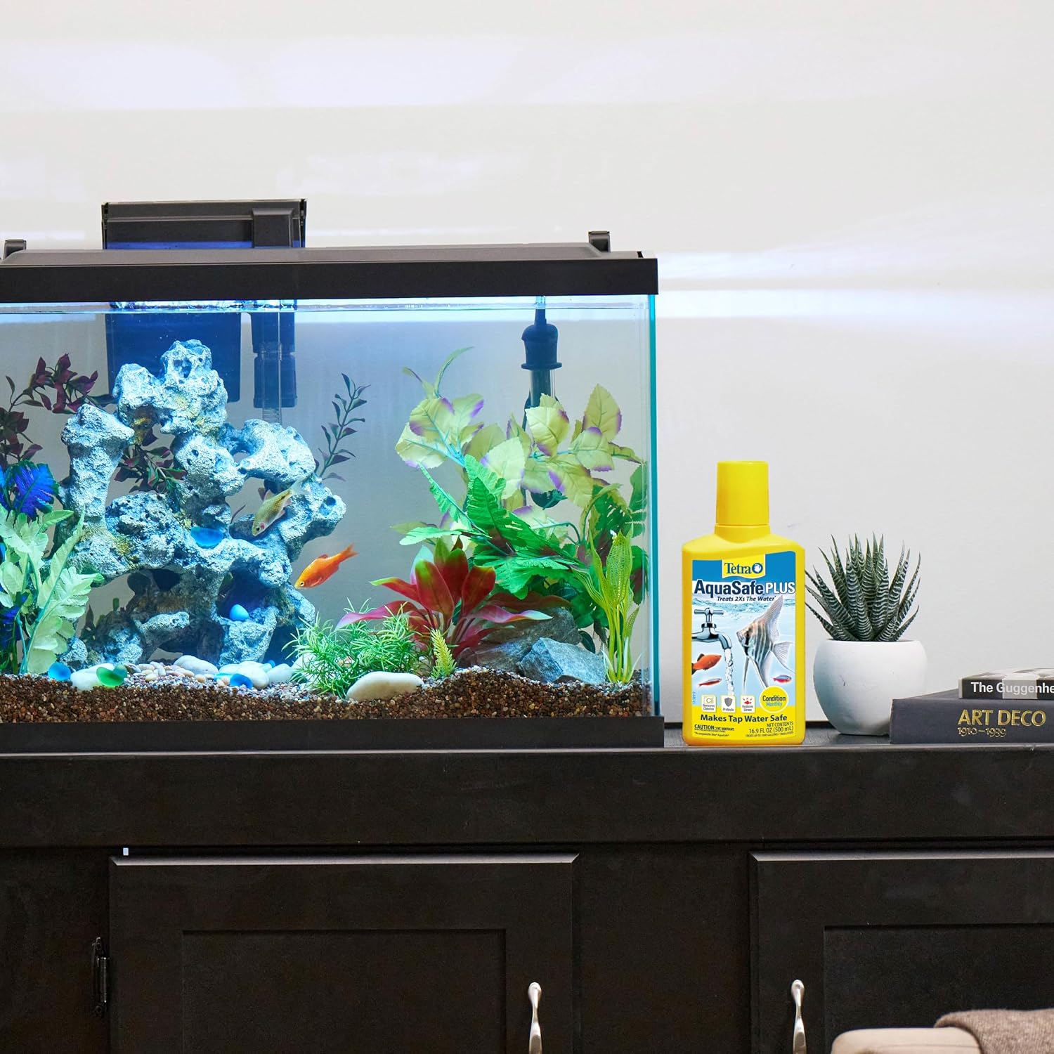 AquaSafe Plus Water Conditioner & Dechlorinator For Aquarium, 33.8 oz | Treats 2X the Water as Standard AquaSafe