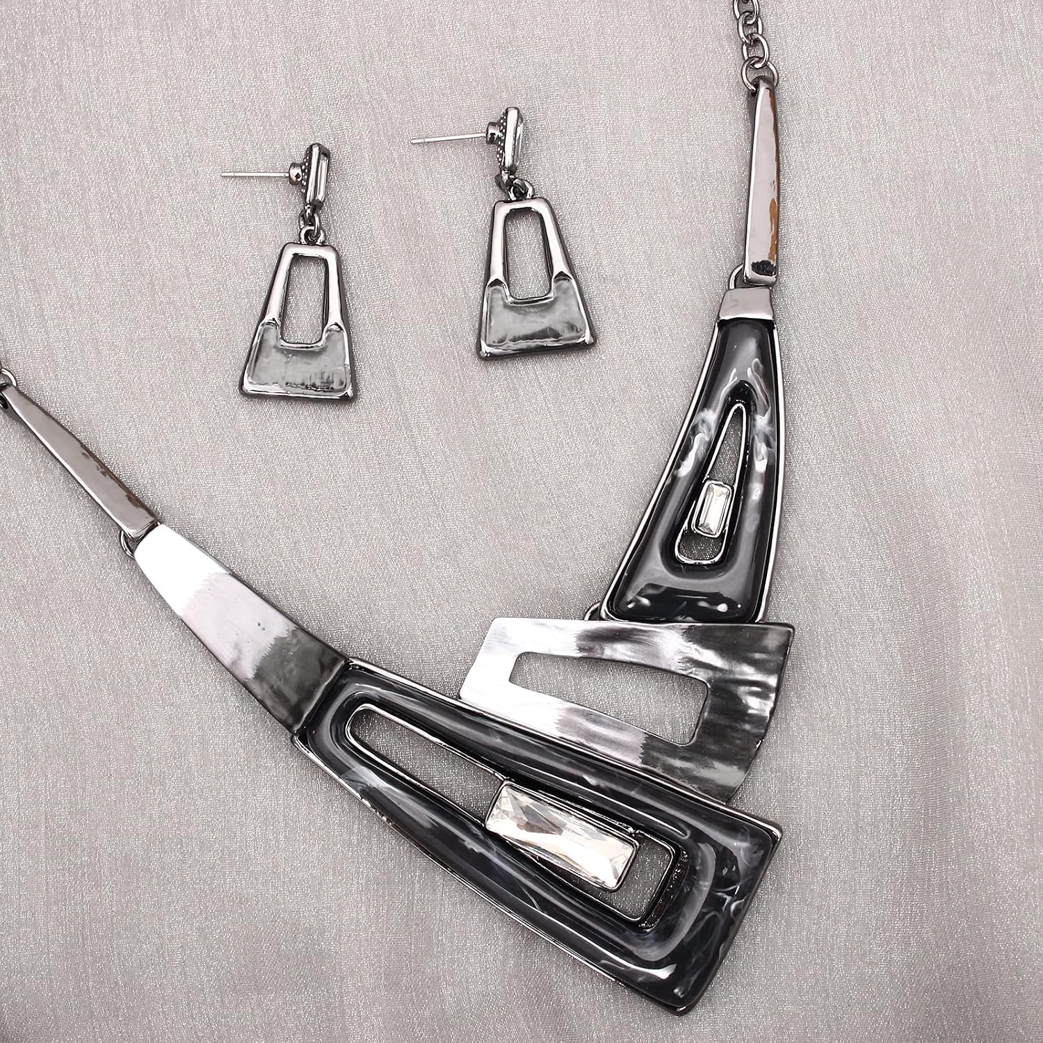 Irregular Enamel Triangle Shape shell Collar Bib Bohemian Boho Statement Necklace Earrings Fashion Costume Jewelry