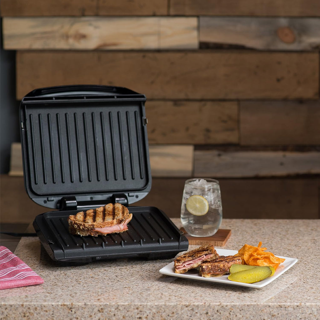 4-Serving Indoor Grill with Removable Plates