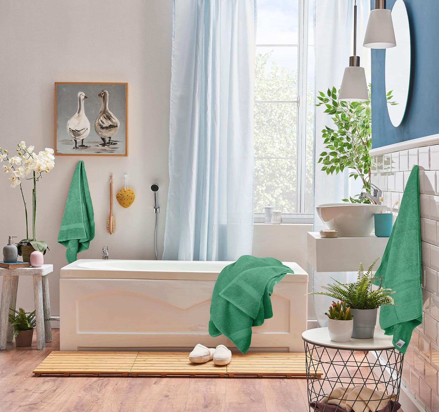 8 Piece Majestic Plush Luxury Towel Set, Cotton, Hunter Green | Majestic Plush 100% Ring Spun Cotton Towels - Super