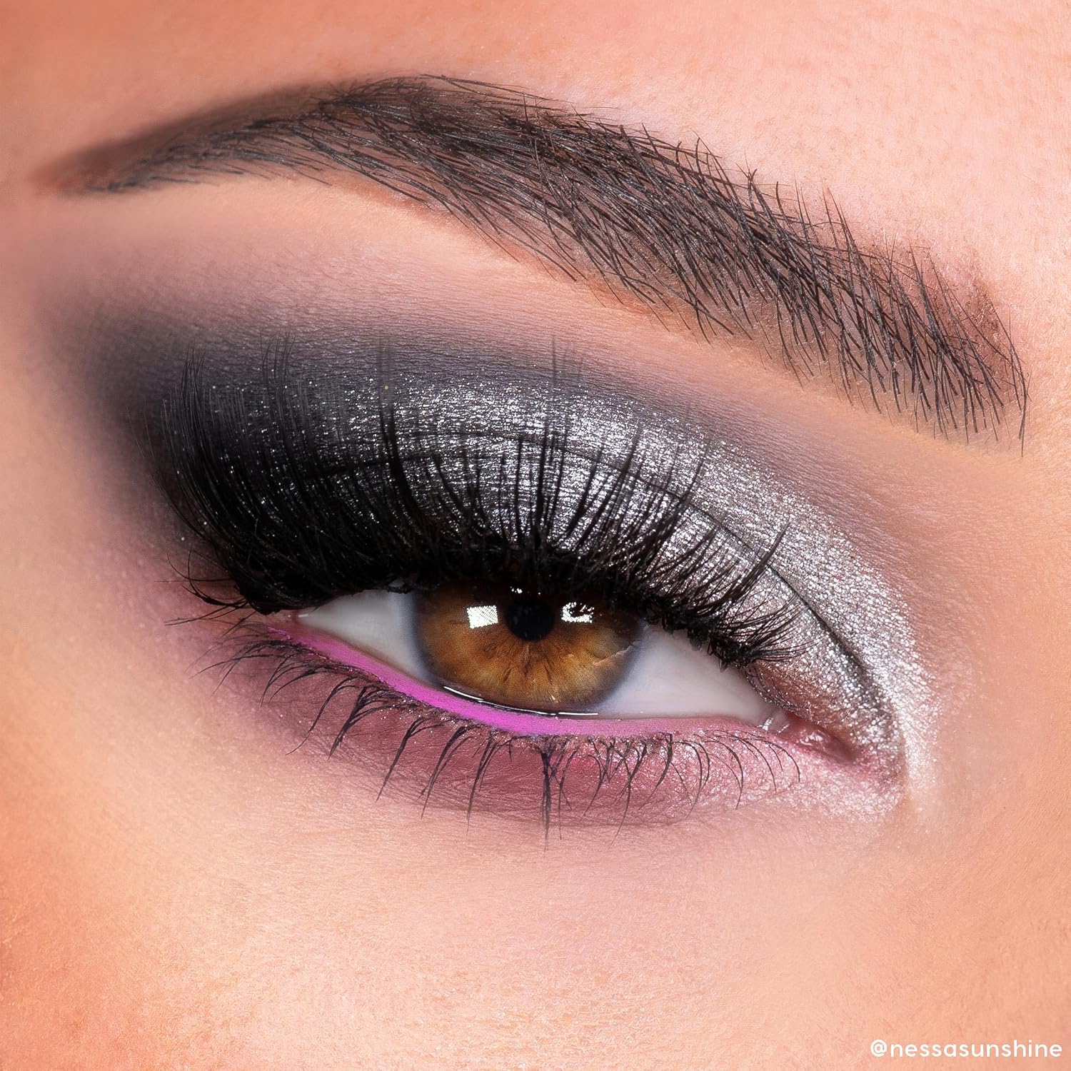 Stone Cold Fox Eyeshadow Palette - 30 Pan Cool Tone Eye Makeup Palette with Matte & Metallic Finishes - High-Pigment