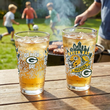NFL Green Bay Packers 16oz Pint Glasses, Set of 2 Beer Glasses, Football Drinkware, Tall Drinking Glass Cups