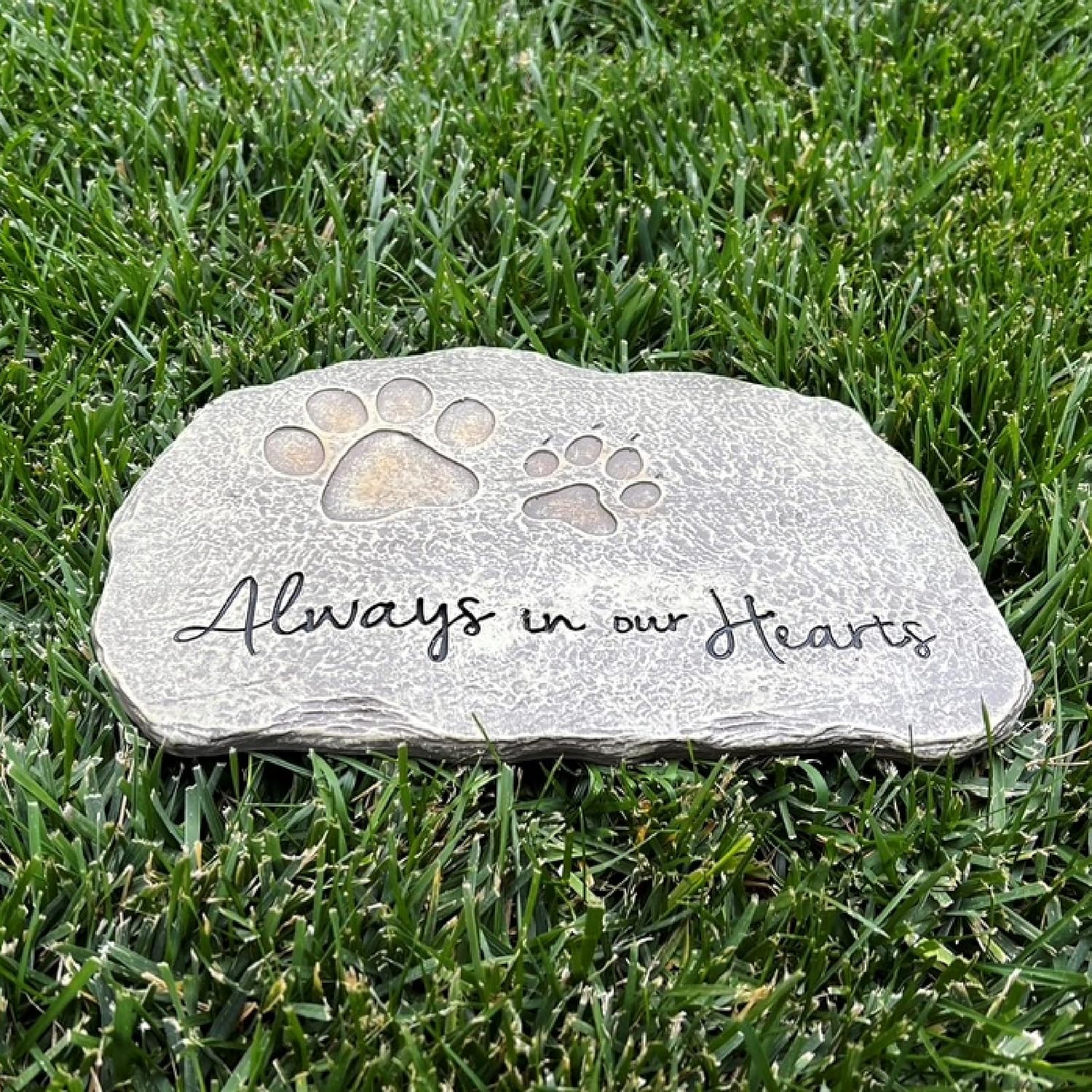 Pet Memorial Stone - Cat or Dog Grave Marker - Durable Waterproof Garden Memorial Stone for Indoor and Outdoor Use