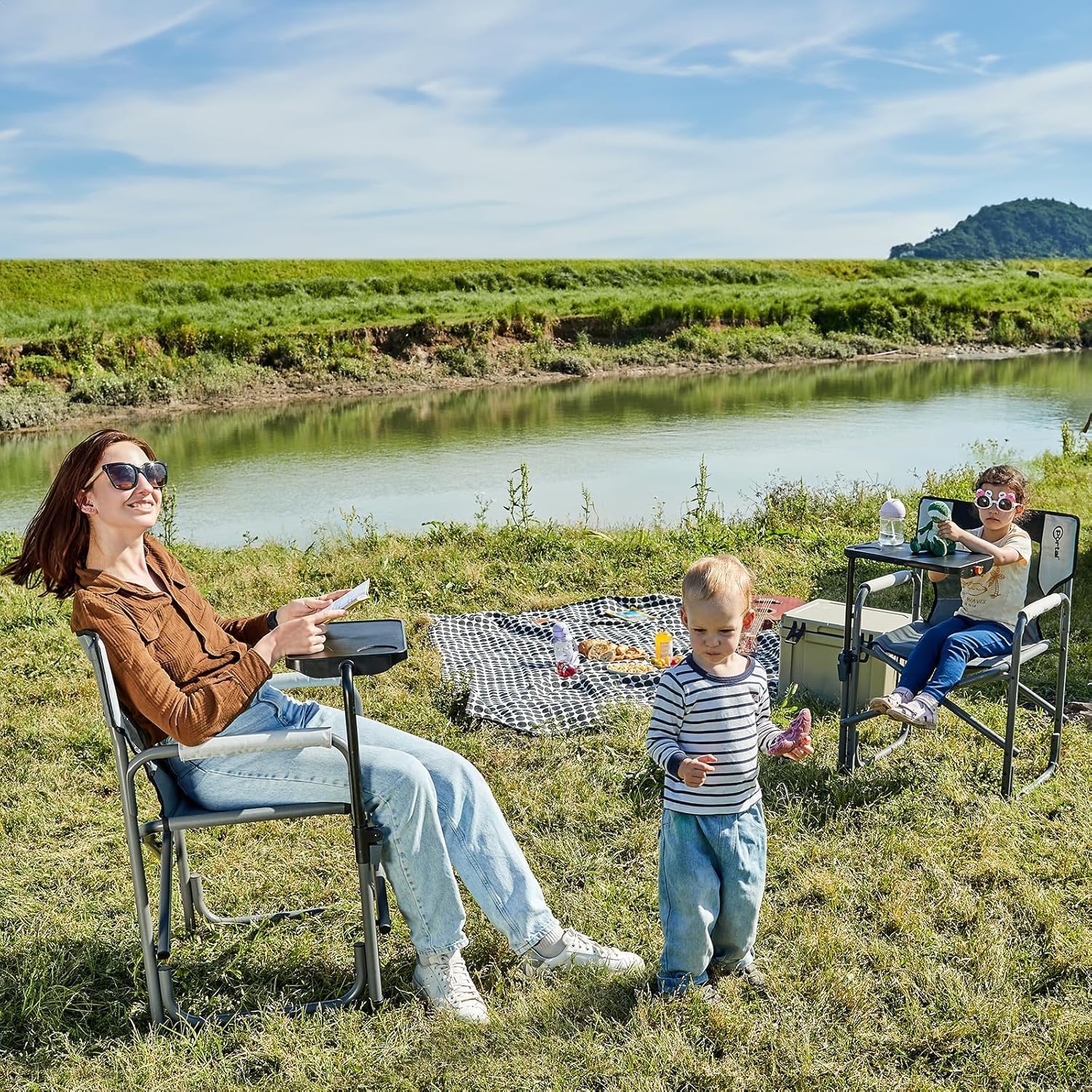 Director Camping Chair with 2-Way Rotating Side Table, 300 lb, Gray | Height-Adjustable Swivel Tray with Cup Holder